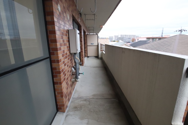 バルコニー　※別室の参考写真の為、現況優先です。