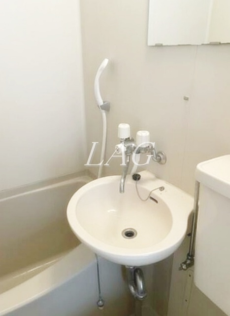 バス・シャワールーム　お風呂です。