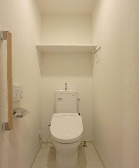 トイレ　シンプルなトイレ！