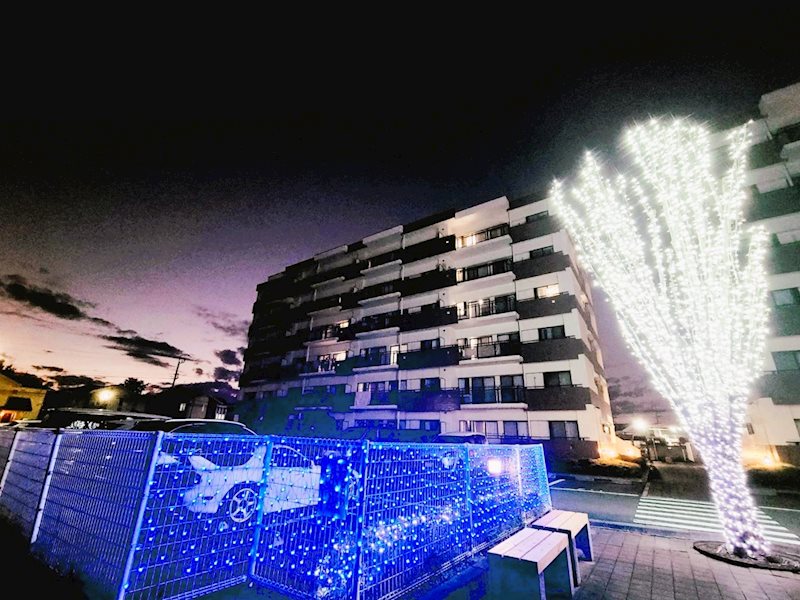 建物外観　国道17号へのアクセス良好の位置にあります。