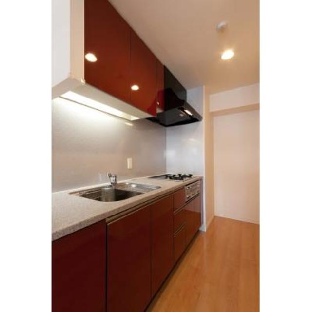 キッチン　※別部屋参考写真