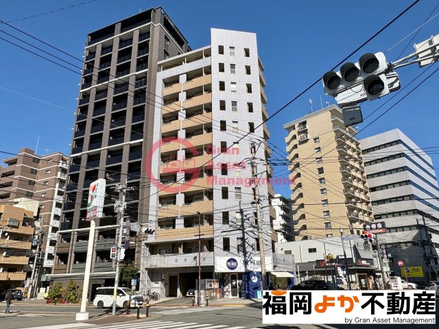建物外観　外観は落ち着いています