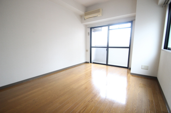 居室・リビング　※別号室の写真使用