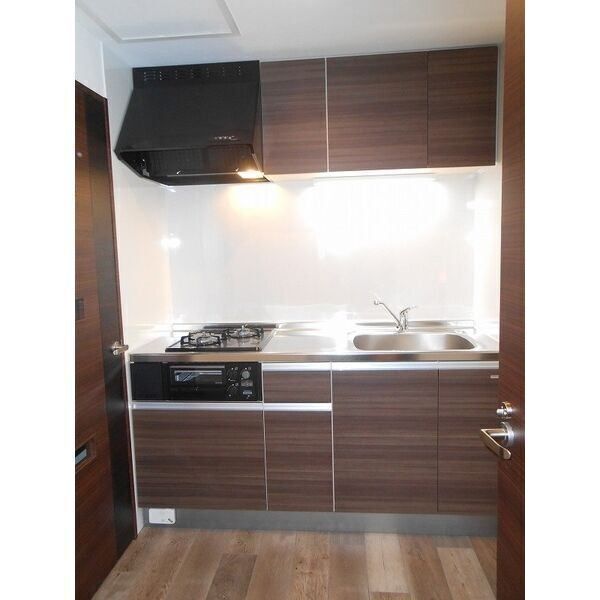 キッチン　※写真は別号室です。