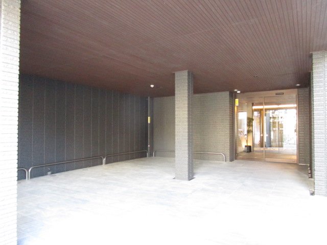 エントランス　エントランス