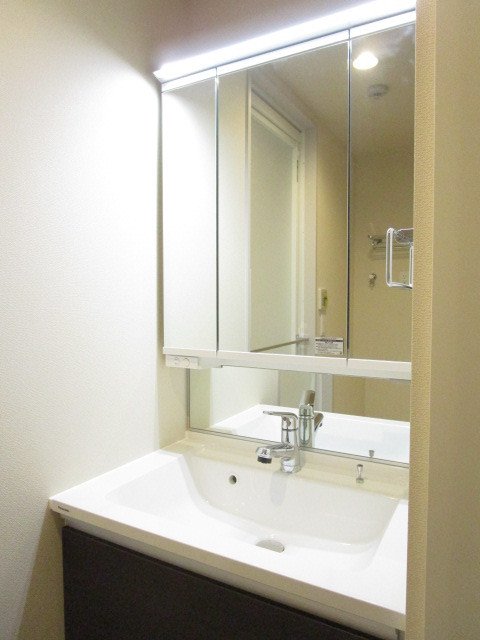 洗面設備　独立洗面台