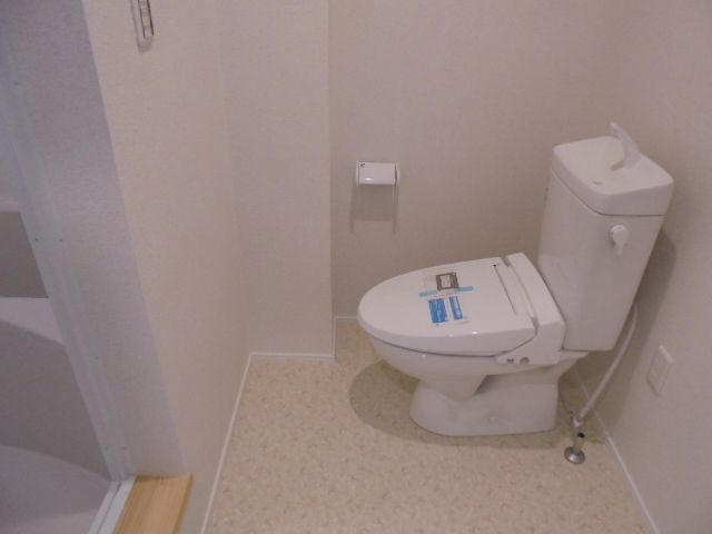 トイレ　★見学希望等はタウンハウジング中央林間店までお気軽に♪★