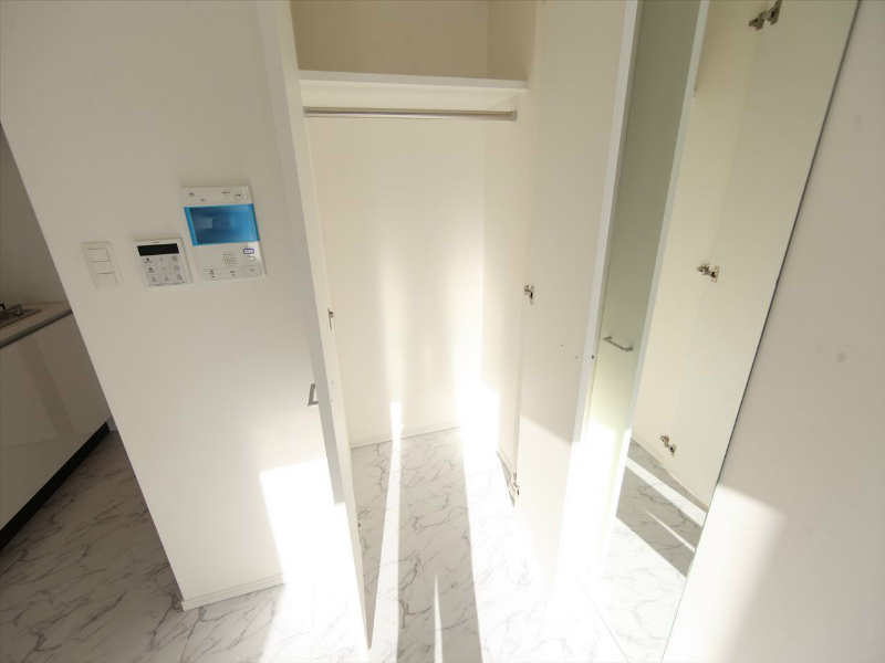 収納　クローゼット（収納充実してます）