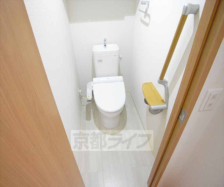 トイレ　ウォシュレットです。