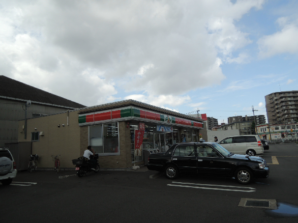 コンビニ　サンクス 八尾旭ヶ丘店（コンビニ）まで170m