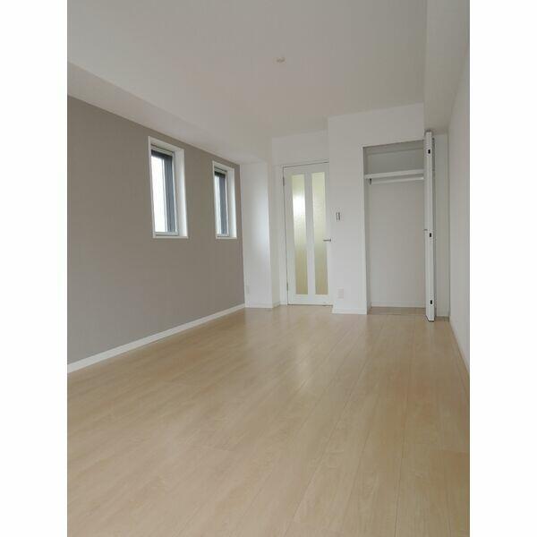 居室・リビング　?