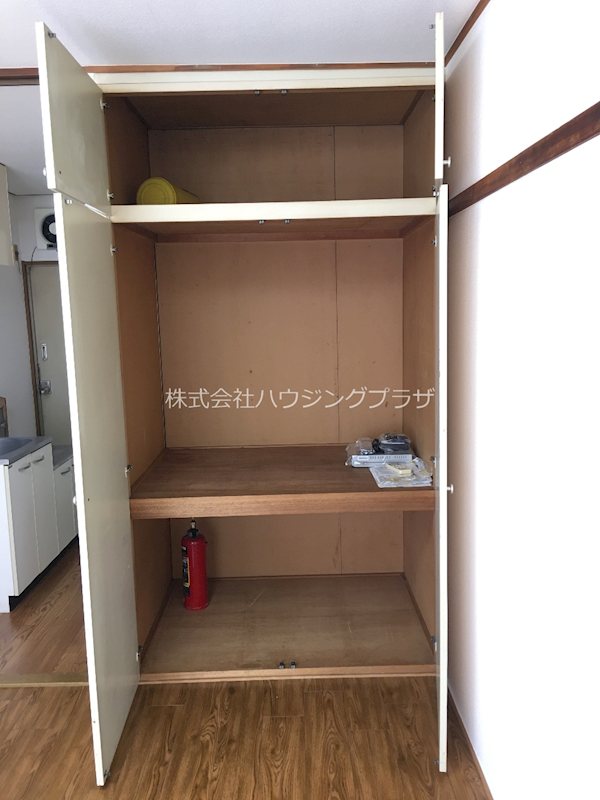 収納　※別部屋参考写真となります