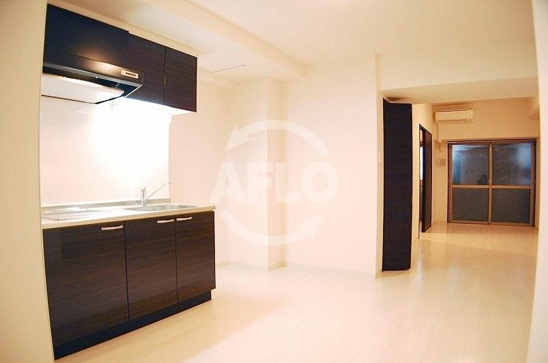 居室・リビング　アーベル更紗北堀江　リビング