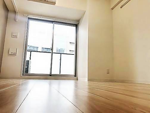 居室・リビング　明るい雰囲気のお部屋です。