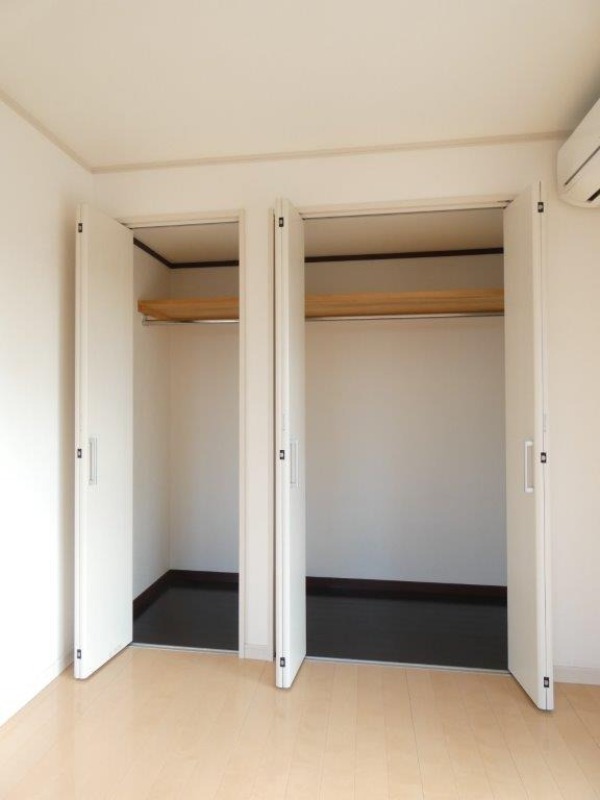 収納　図面と現状に相違がある場合には現状を優先