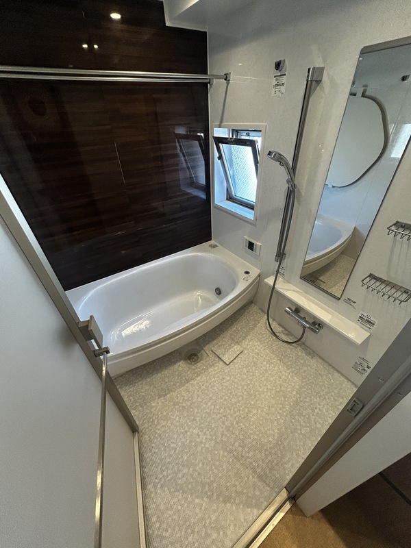 バス・シャワールーム　浴室