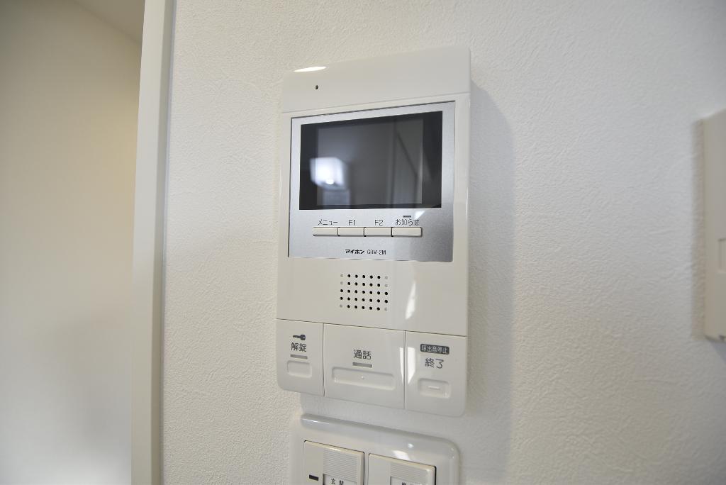 セキュリティ　カメラ付インターホン