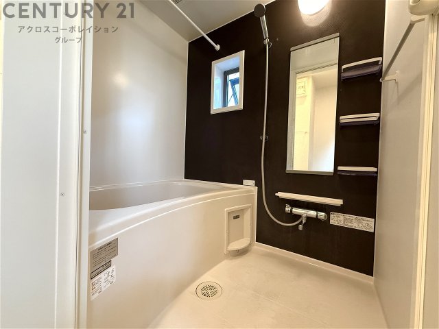 バス・シャワールーム　浴室乾燥機付きで家事効率UP！