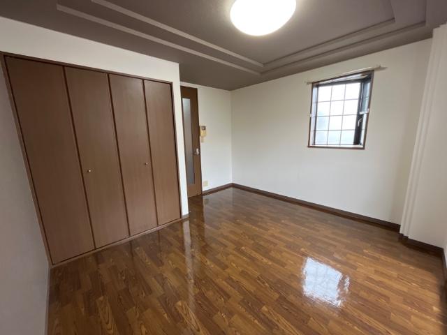 建物外観　洋室