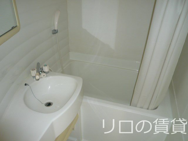 バス・シャワールーム　別号室