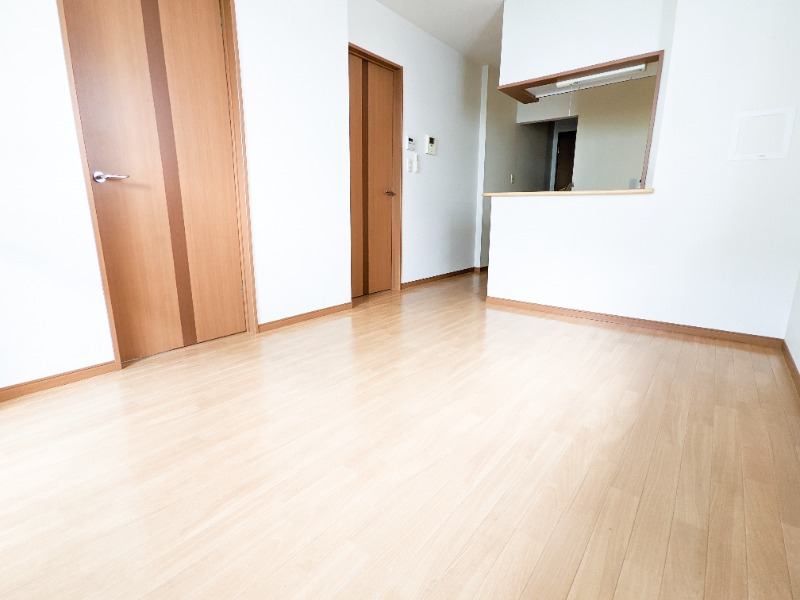 居室・リビング　図面と現状に相違がある場合には現状を優先