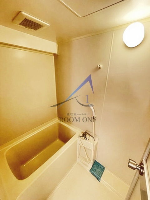 バス・シャワールーム　お風呂です。