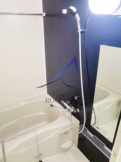 バス・シャワールーム　お風呂です。