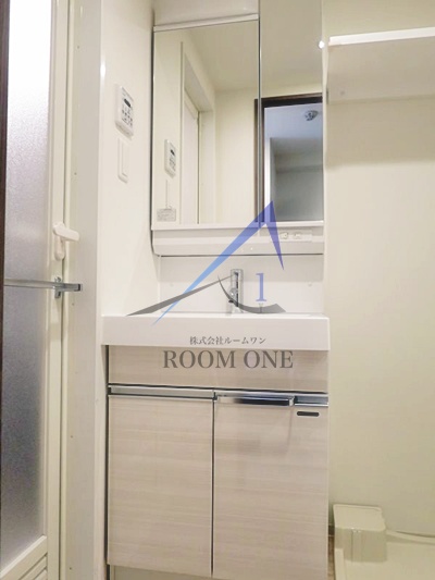 洗面設備　洗面台です。