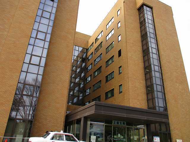 病院　市立秋田総合病院（病院）まで1200m