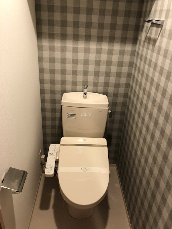 トイレ　別室の画像です、ご参考までに