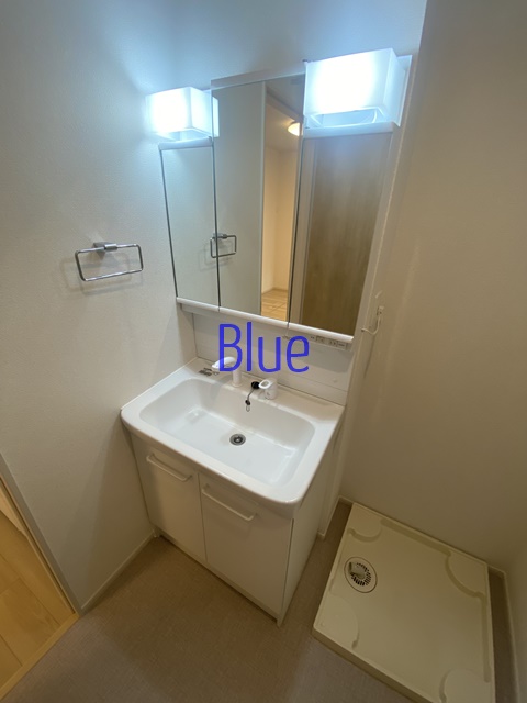 洗面設備　同仕様