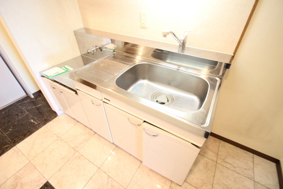 キッチン　別部屋の写真です。