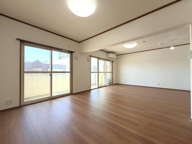 居室・リビング　※別部屋写真