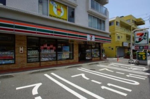 コンビニ　セブンイレブン 横浜戸塚上倉田店（コンビニ）まで345m