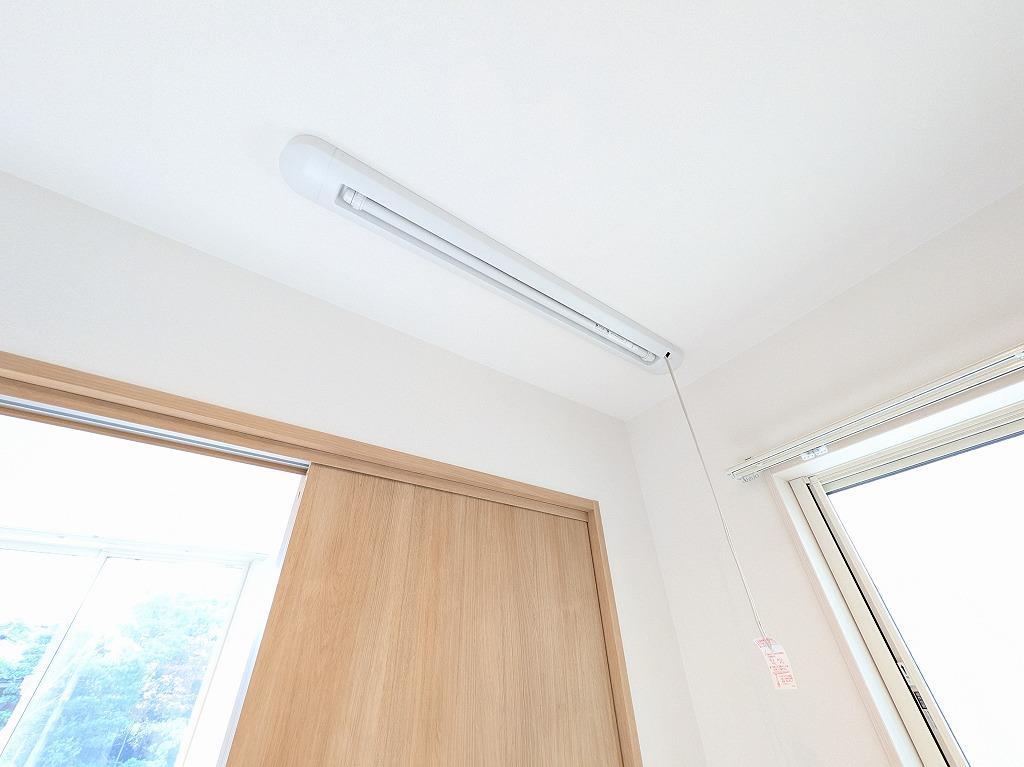 その他設備　室内物干し