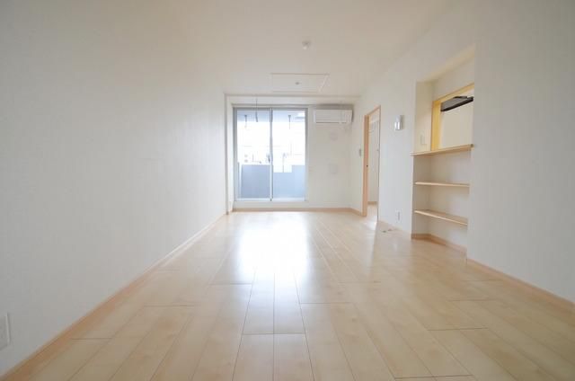 居室・リビング　同型モデル