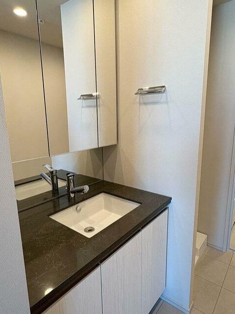 洗面設備　別部屋参考写真