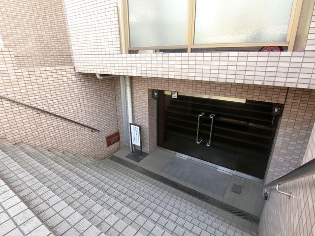 エントランス　☆外観・共有部分☆