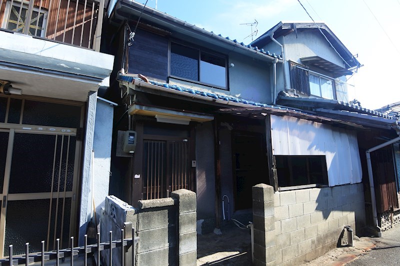 建物外観　八幡三反長2戸1貸家