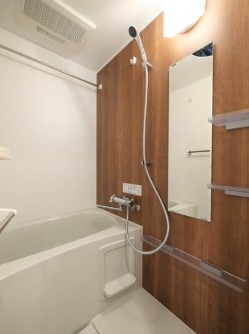 バス・シャワールーム　バス※別部屋参考写真