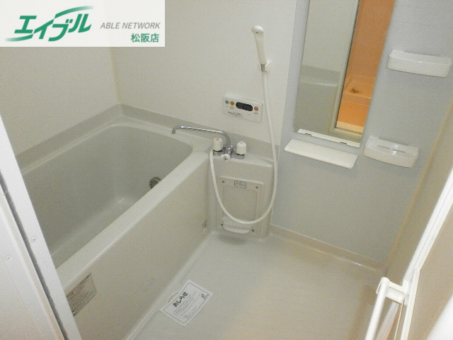 バス・シャワールーム　同型参考写真