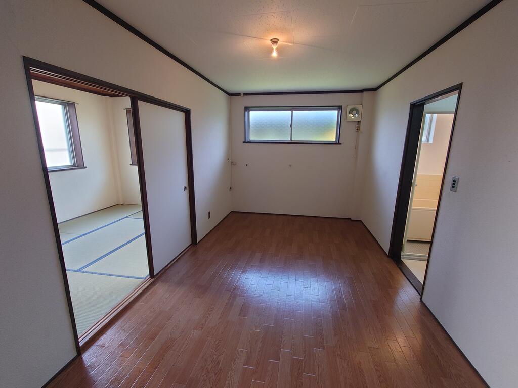 笑苑マンションの内装写真