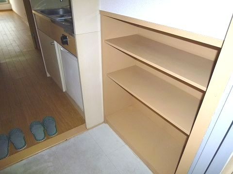 収納　別号室