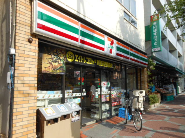 コンビニ　セブンイレブン亀戸6丁目店（コンビニ）まで136m