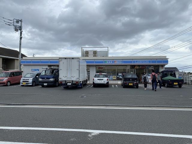 コンビニ　ローソン（コンビニ）まで222m