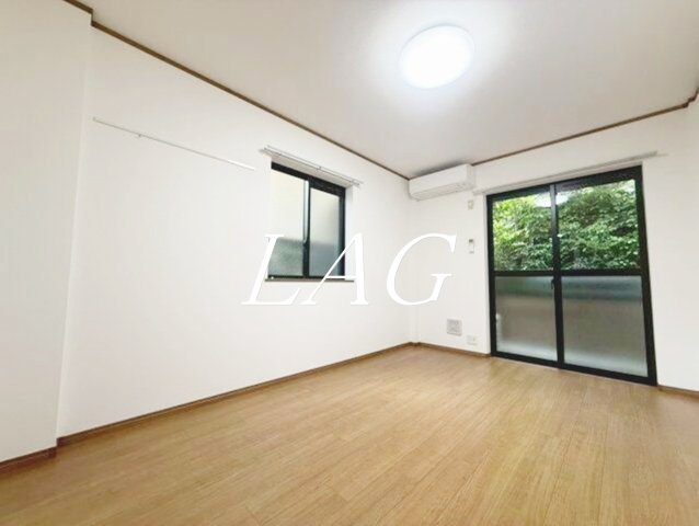 居室・リビング　洋室のお部屋です。