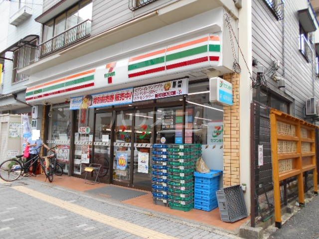 コンビニ　セブンイレブン 博多奈良屋店（コンビニ）まで684m