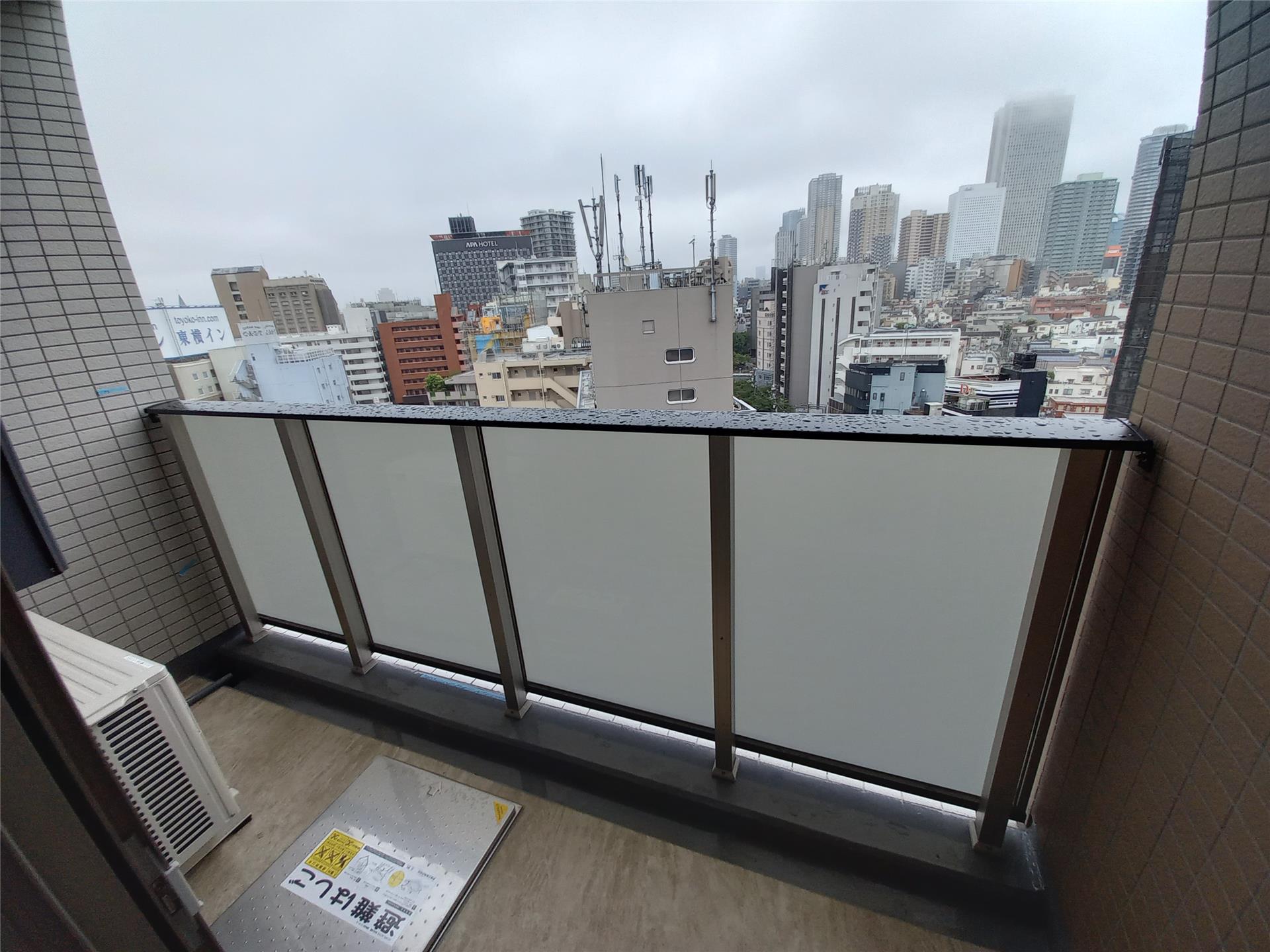 バルコニー