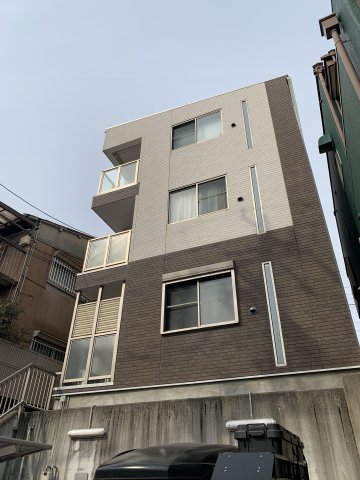建物外観　お洒落で落ち着きのある外観