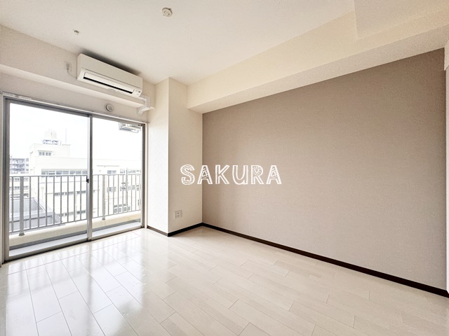 居室・リビング　開放感のあるゆったりとしたお部屋です♪